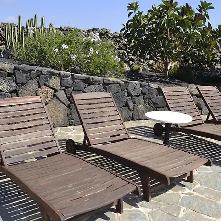 Casa Volcan * La Oliva